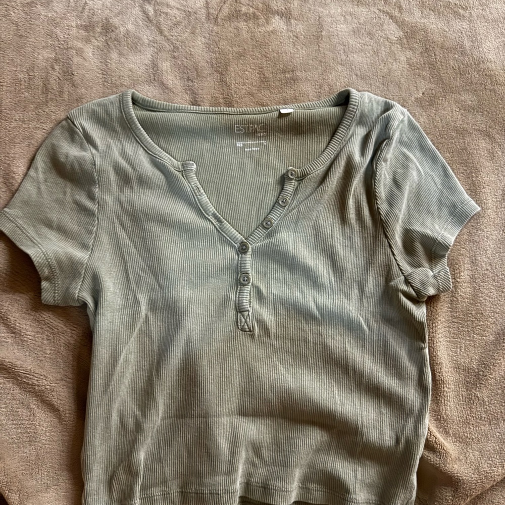 PacSun Light Gray Ribbed Crop Top